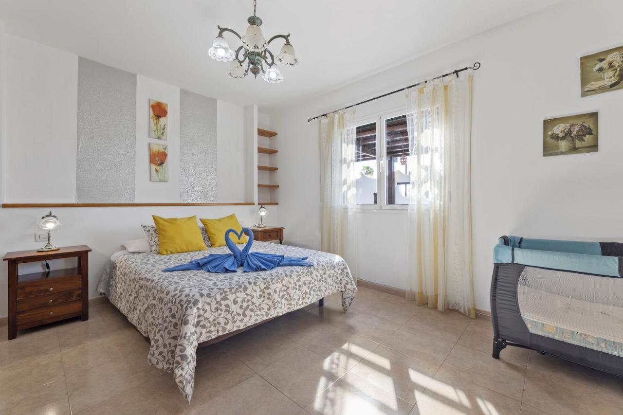 Villa Lele Playa Blanca  Exterior photo